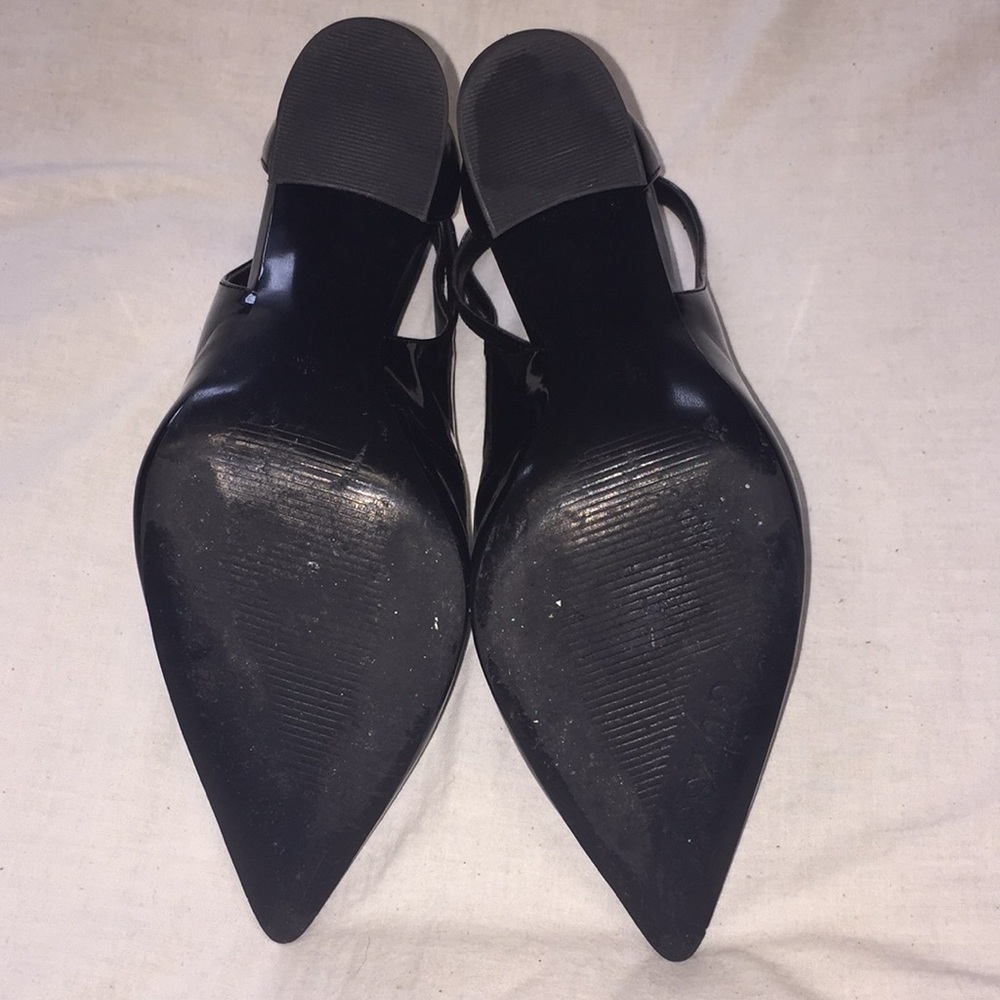 GUESS Braya Pumps - Picture 4 of 5